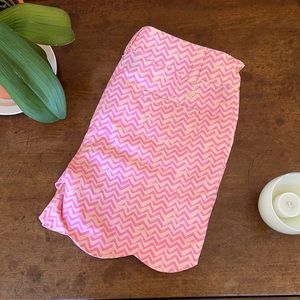 Pink kids golf shorts
